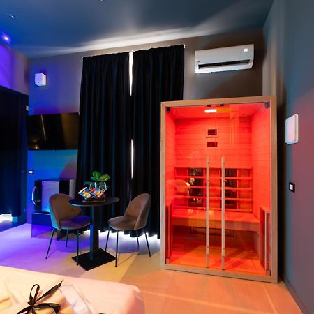 Maximum Suite & Spa Palermo Exteriör bild