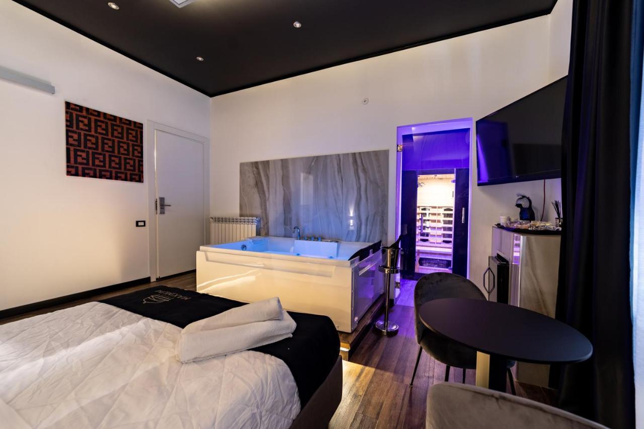 Maximum Suite & Spa Palermo Exteriör bild