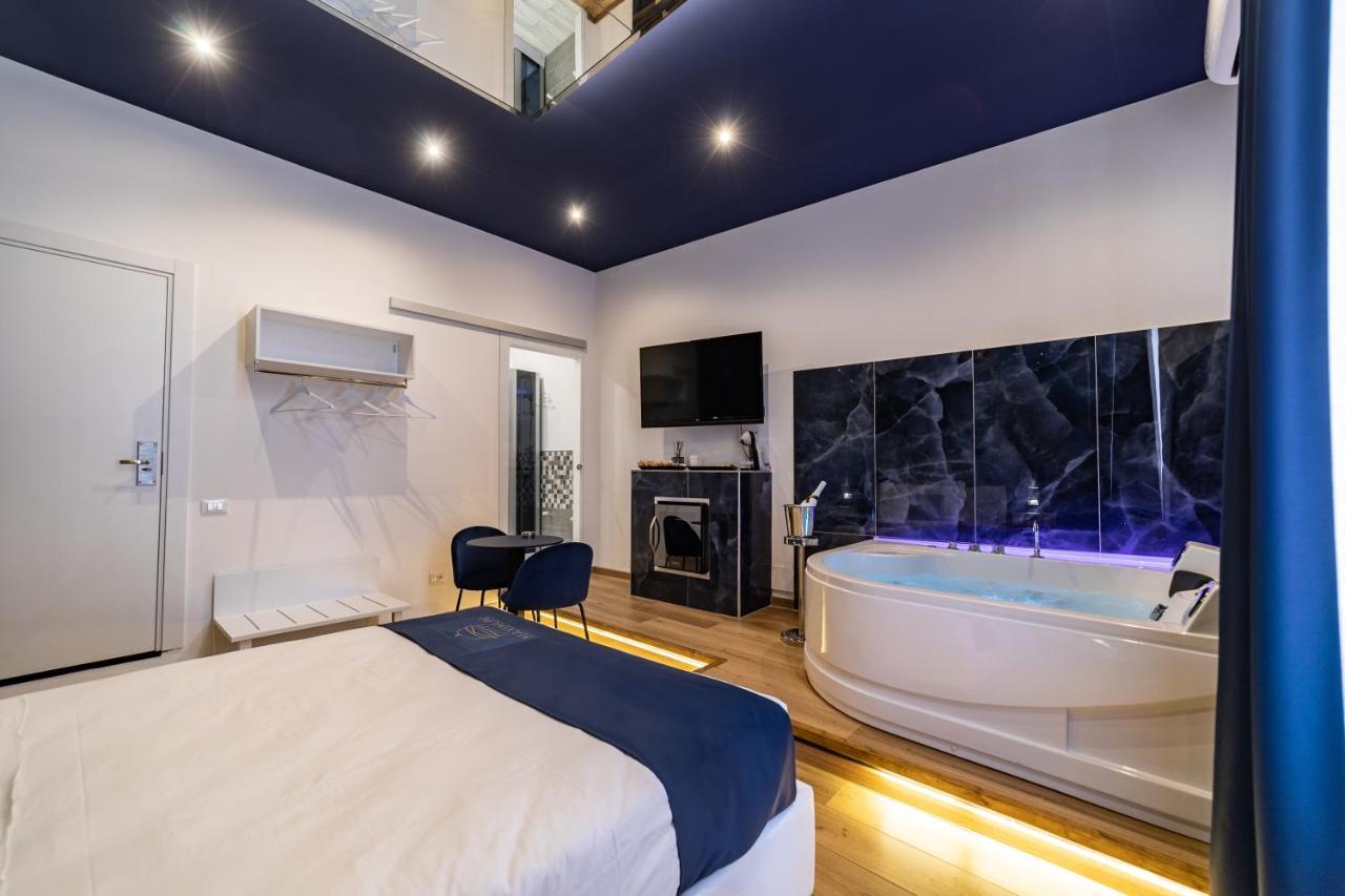 Maximum Suite & Spa Palermo Exteriör bild