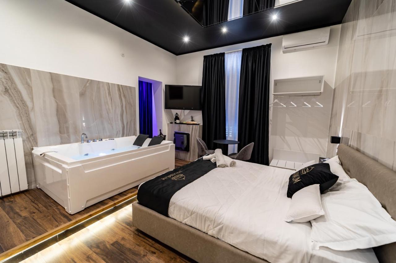 Maximum Suite & Spa Palermo Exteriör bild