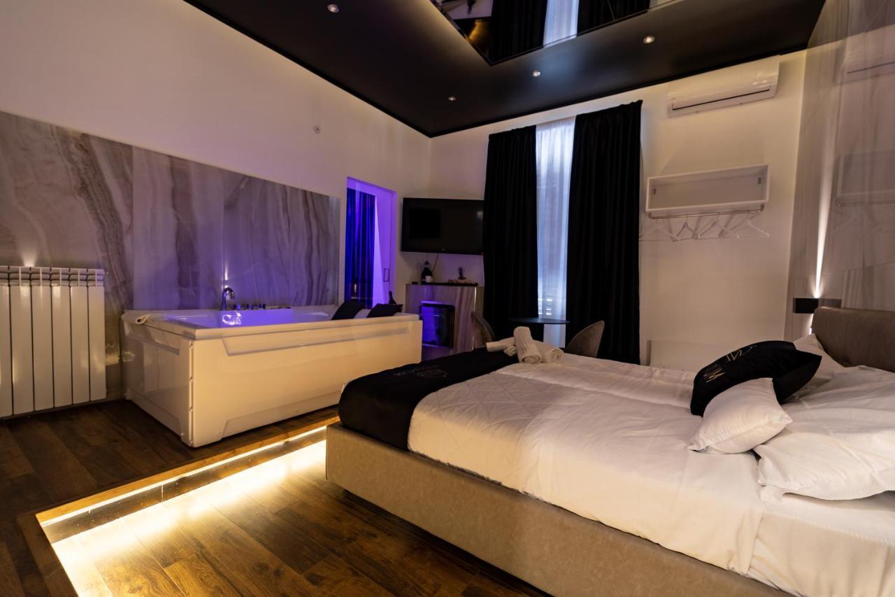 Maximum Suite & Spa Palermo Exteriör bild
