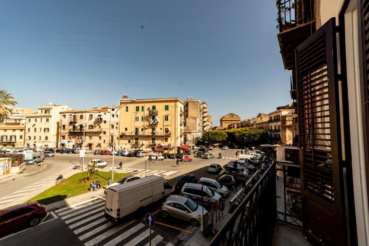 Maximum Suite & Spa Palermo Exteriör bild