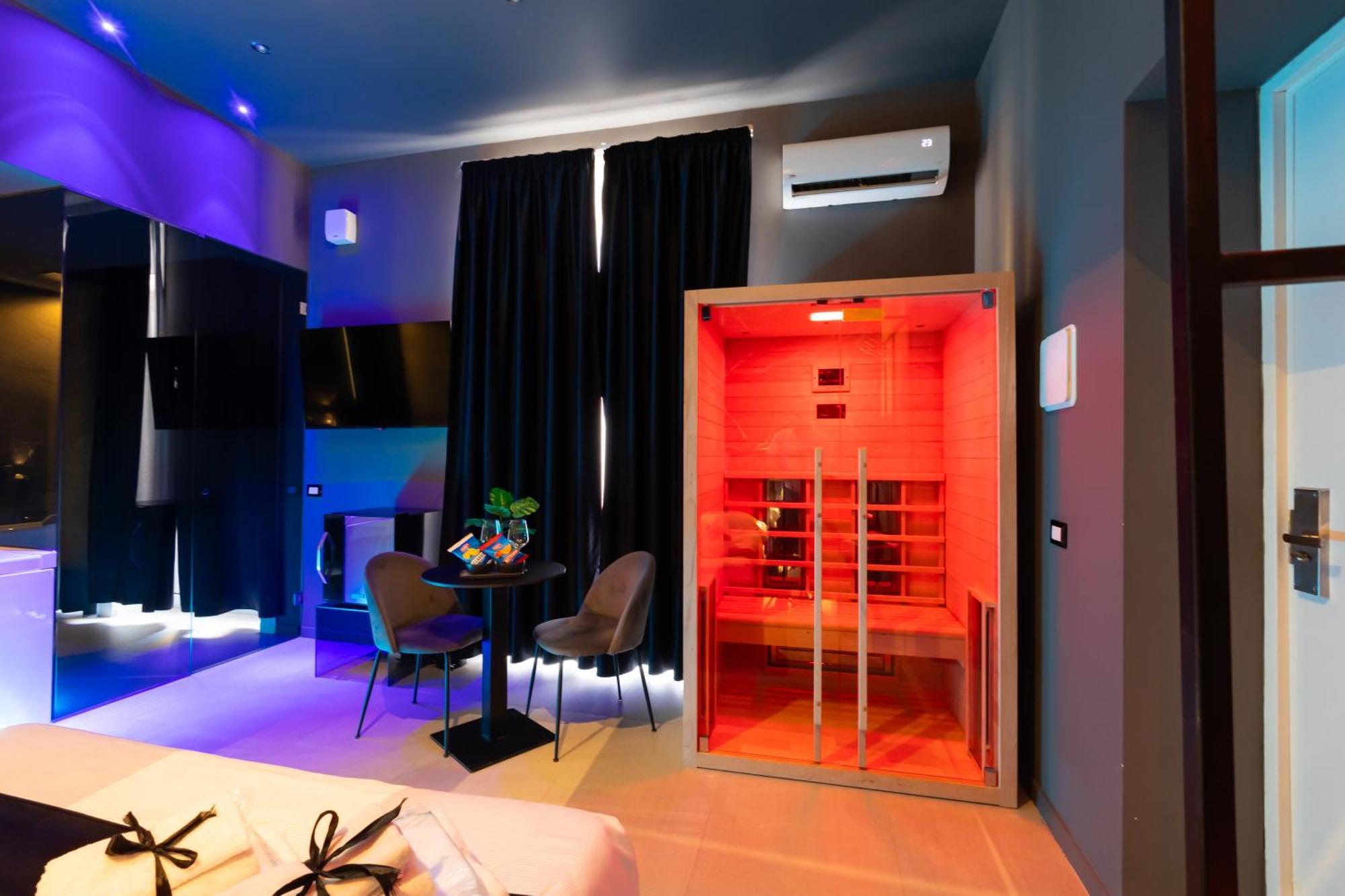 Maximum Suite & Spa Palermo Exteriör bild